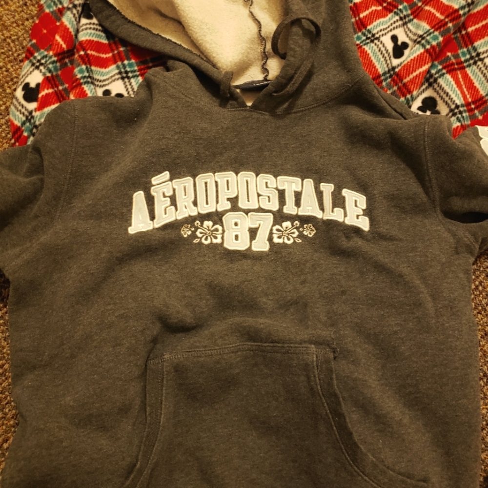 Aeropostale sweatshirt